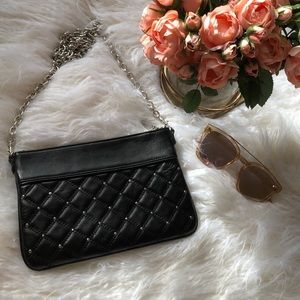 EXPRESS black quilted bag with chainstrap